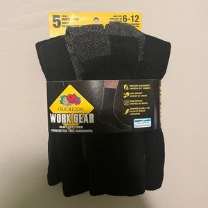 Fruit of the loom 5 pair work gear socks.